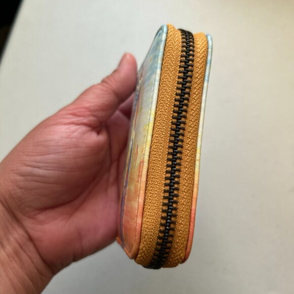 'Not Forgotten' Coin Wallet Designed by Sioux artist Maxine Noel - Picture 7 of 9